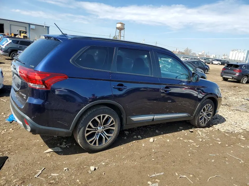 2016 MITSUBISHI OUTLANDER SE  