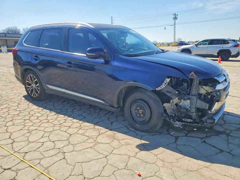 2017 MITSUBISHI OUTLANDER SE  