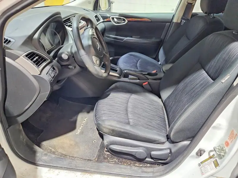 2019 NISSAN SENTRA SV  