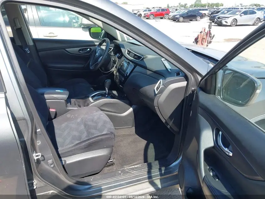 2016 NISSAN ROGUE S