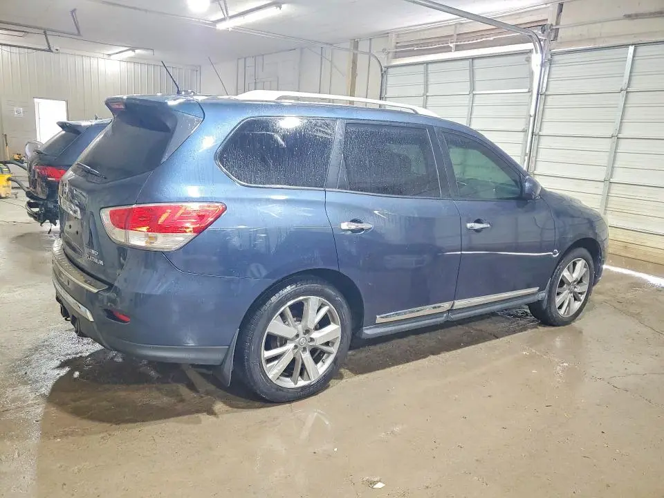 2014 NISSAN PATHFINDER S  