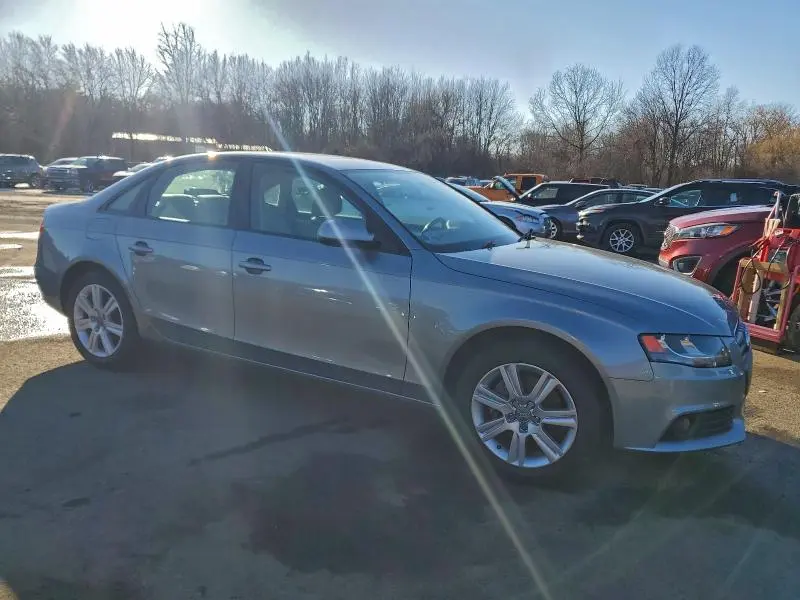 2010 AUDI A4 PREMIUM  