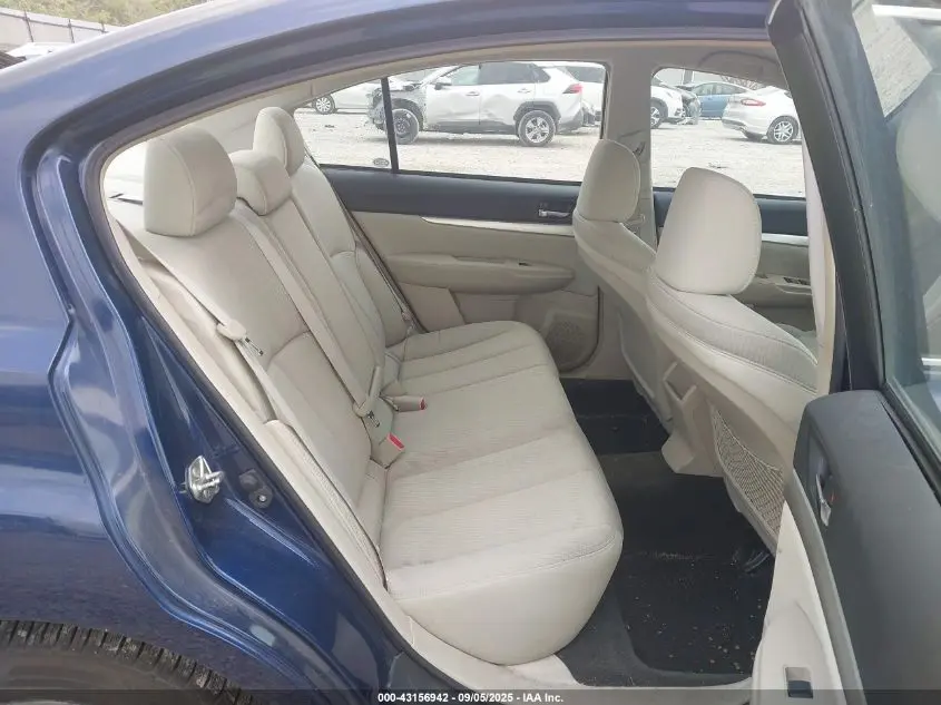 2011 SUBARU LEGACY 2.5I PREMIUM