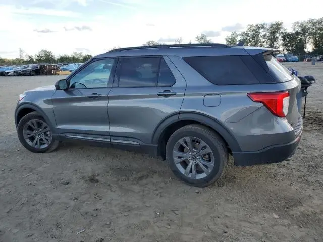 2021 FORD EXPLORER XLT  