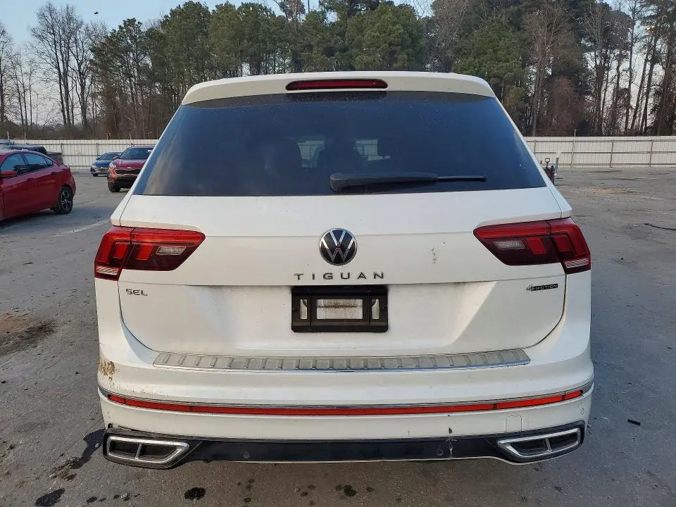 2023 VOLKSWAGEN TIGUAN SEL R-LINE BLACK  