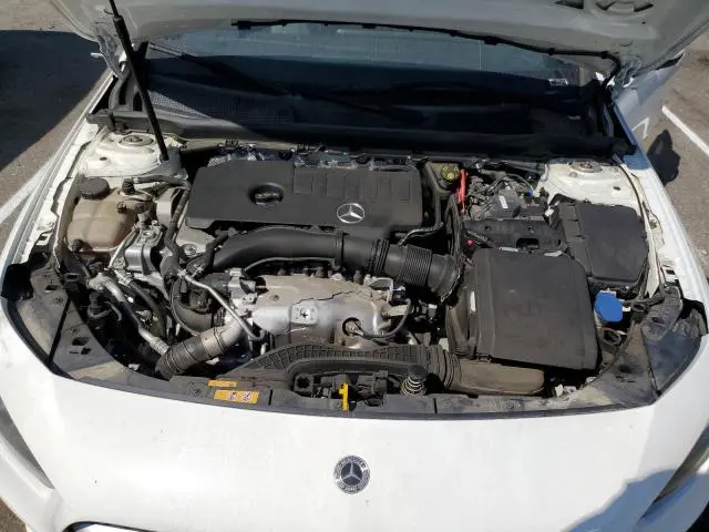 2020 MERCEDES-BENZ A 220  