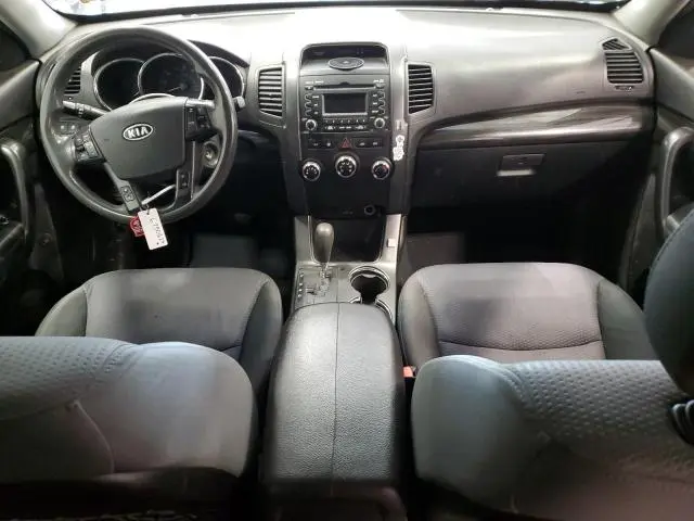 2012 KIA SORENTO BASE  