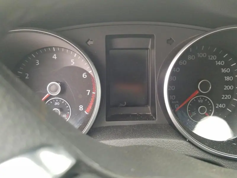 2013 VOLKSWAGEN GOLF   