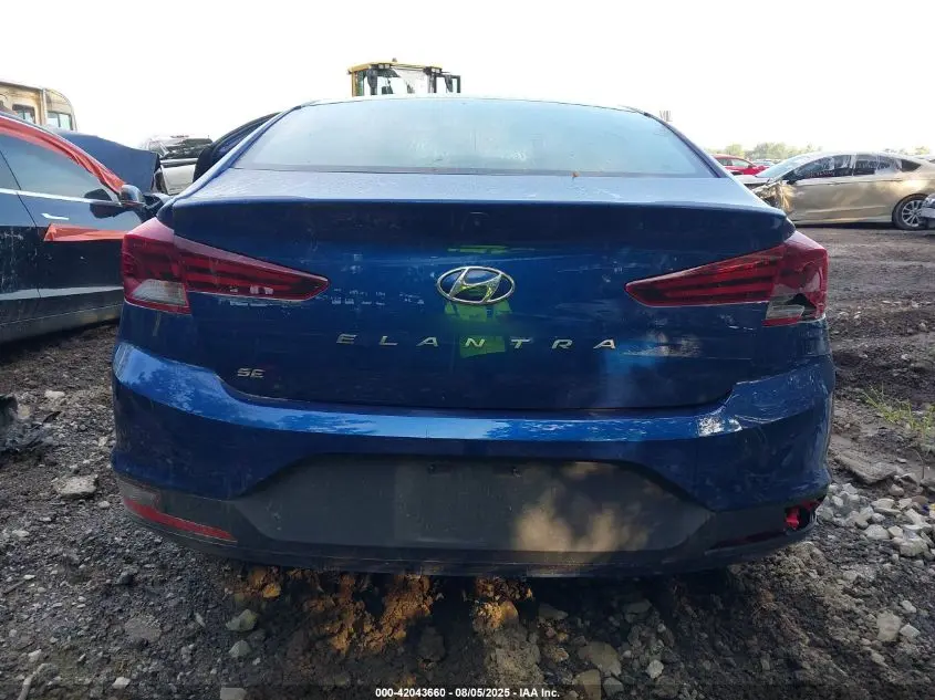 2019 HYUNDAI ELANTRA SE
