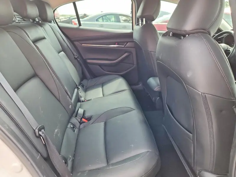 2025 MAZDA 3 PREFERRED  