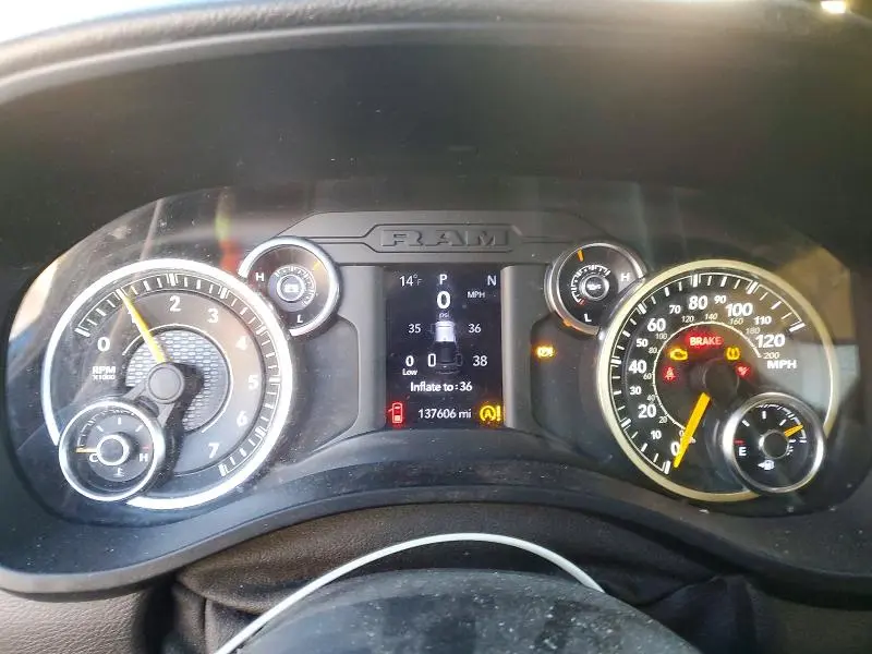 2021 RAM 1500 BIG HORN/LONE STAR  