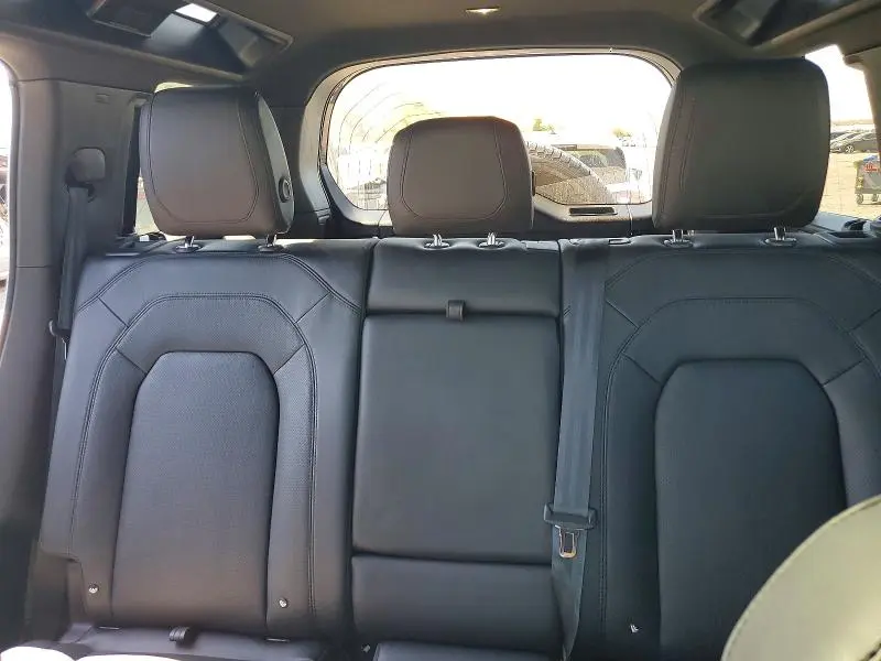 2024 LAND ROVER DEFENDER 110 S  