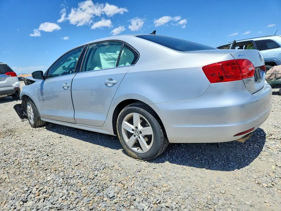 2014 VOLKSWAGEN JETTA TDI  