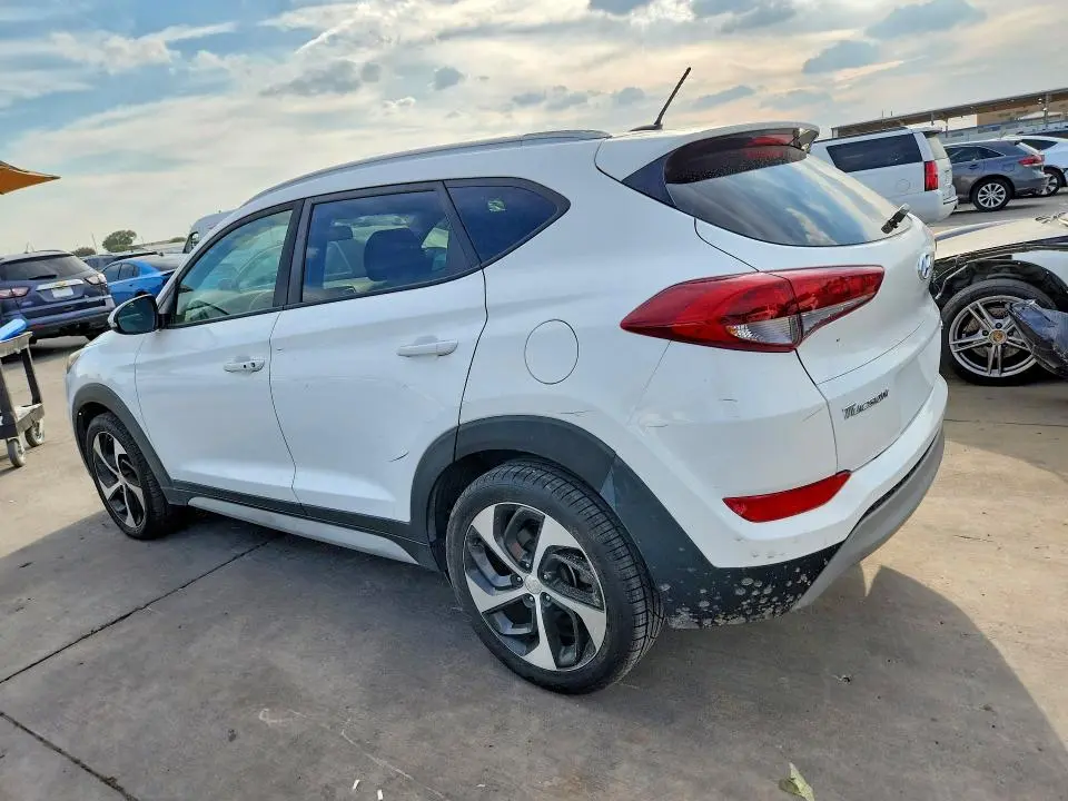 2017 HYUNDAI TUCSON SPORT  