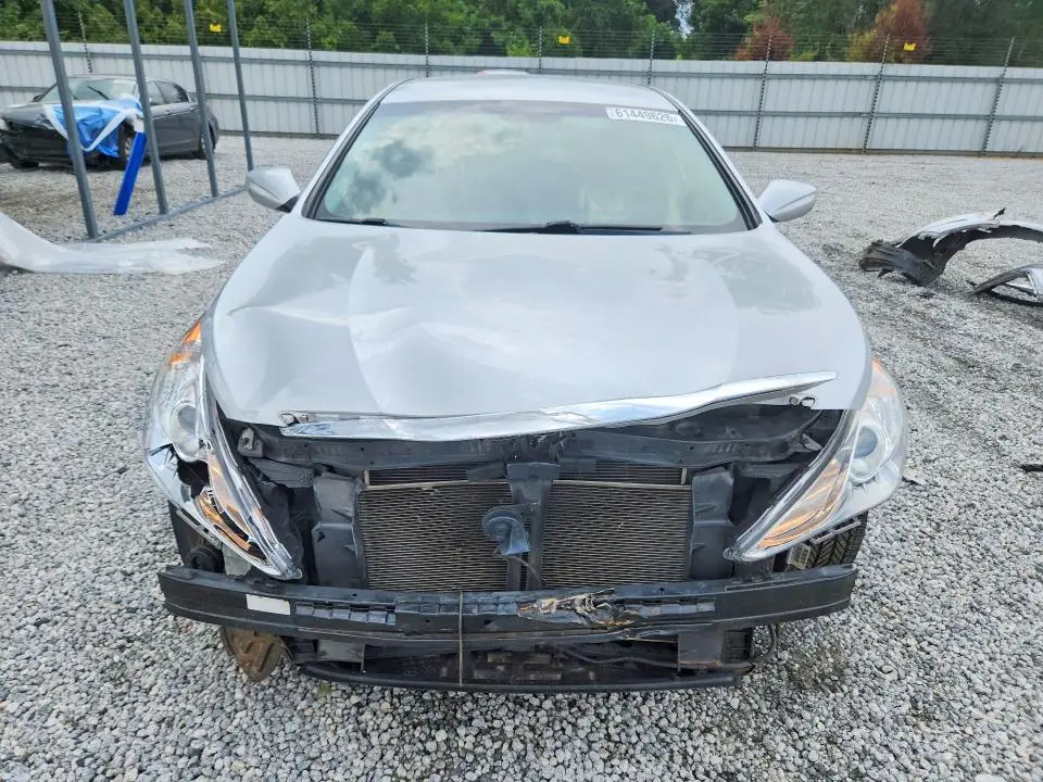 2012 HYUNDAI SONATA SE  