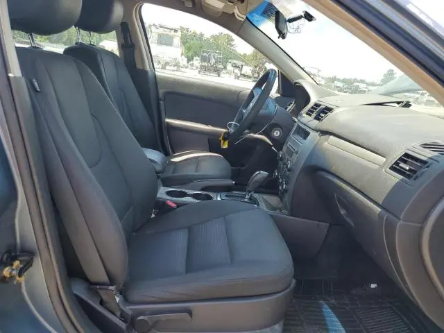 2011 FORD FUSION SE  