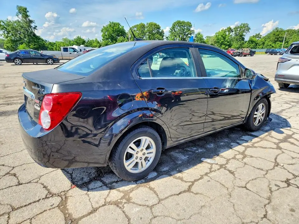 2013 CHEVROLET SONIC LT  