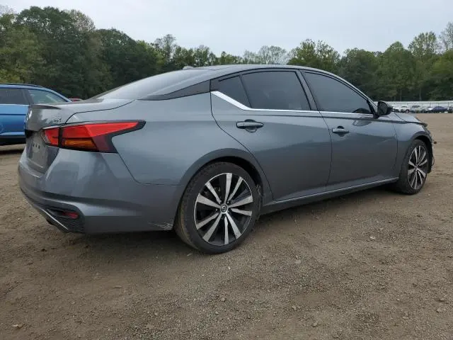 2020 NISSAN ALTIMA SR  
