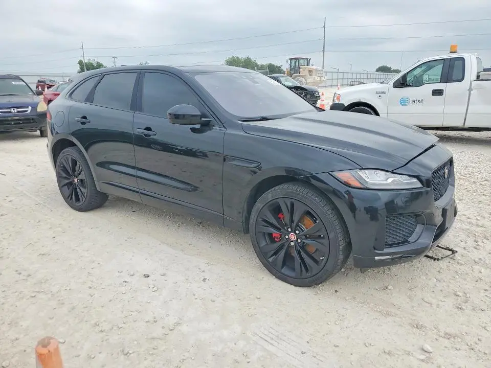 2018 JAGUAR F-PACE S  