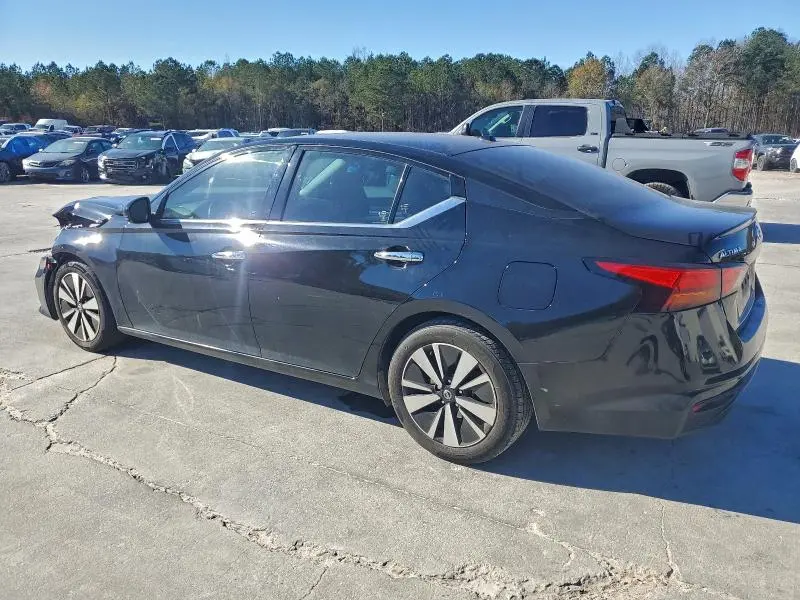 2020 NISSAN ALTIMA SV  