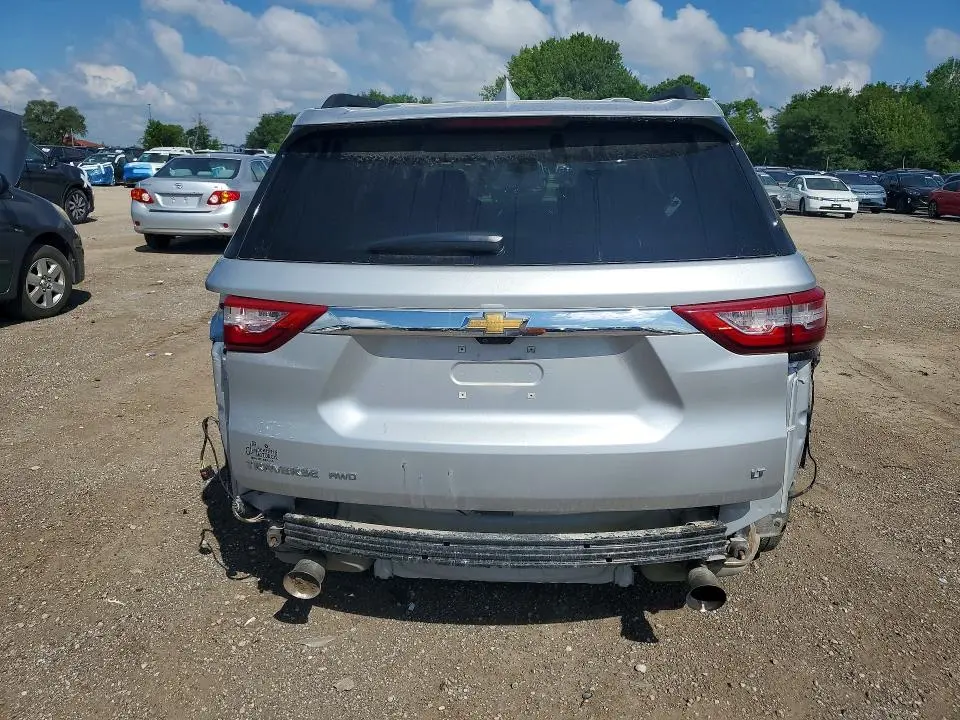 2021 CHEVROLET TRAVERSE LT  