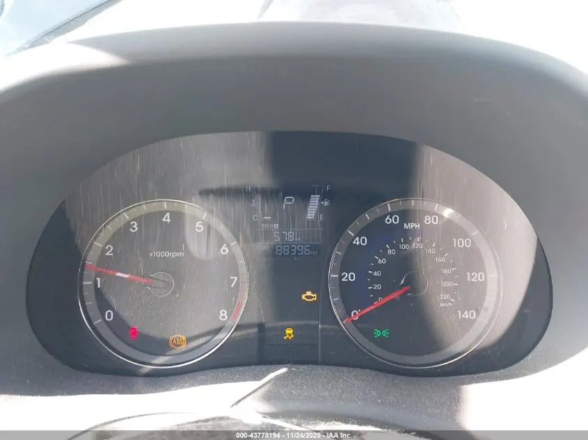 2013 HYUNDAI ACCENT SE