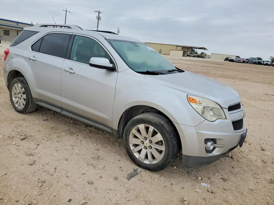 2010 CHEVROLET EQUINOX LT  
