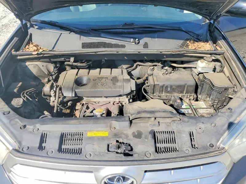 2013 TOYOTA HIGHLANDER PLUS  