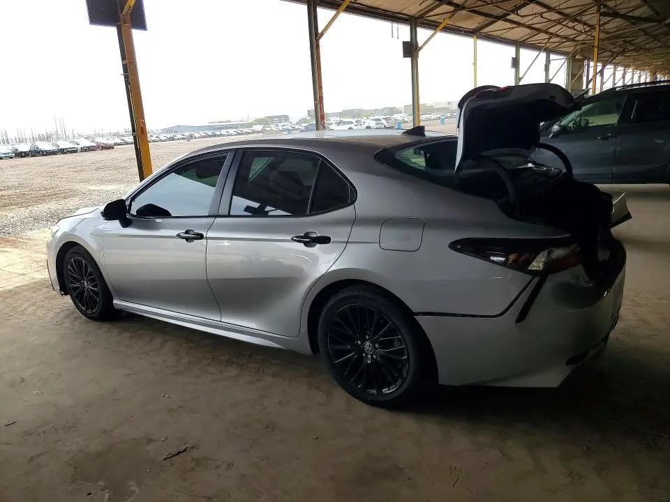 2022 TOYOTA CAMRY SE NIGHTSHADE  