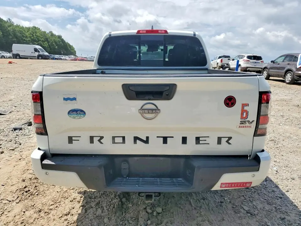 2023 NISSAN FRONTIER SV  