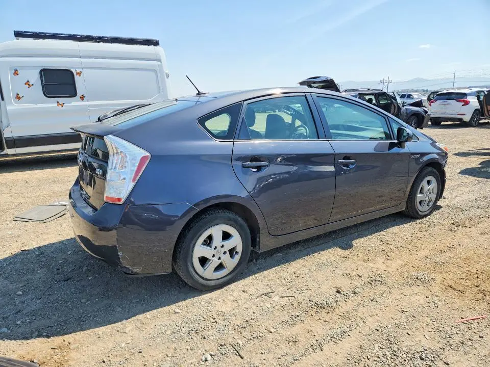 2010 TOYOTA PRIUS II  