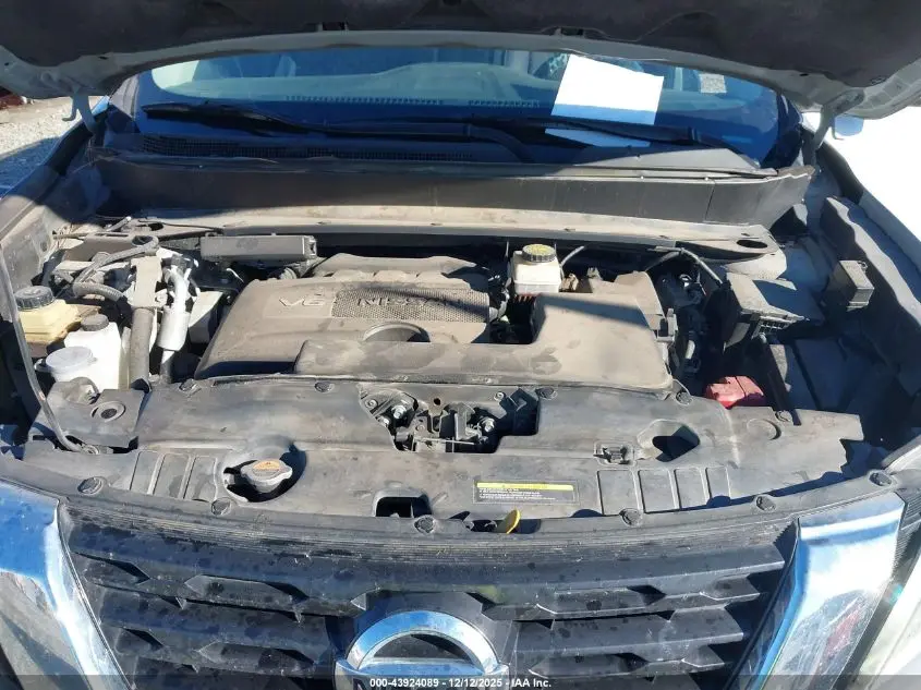 2018 NISSAN PATHFINDER SV