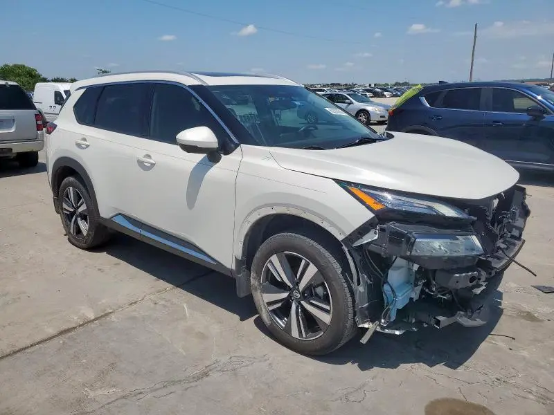 2021 NISSAN ROGUE SL  