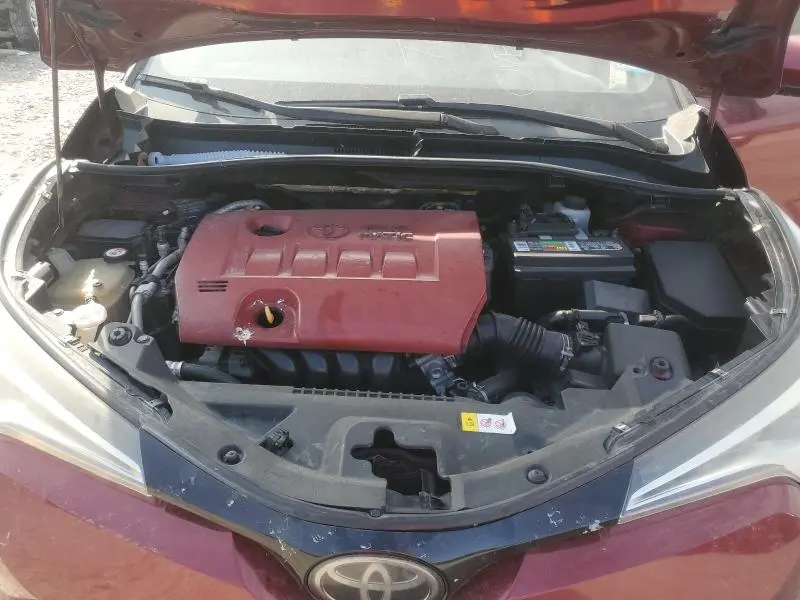 2018 TOYOTA C-HR XLE  