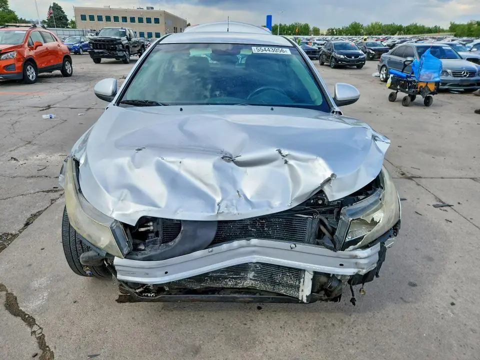 2011 CHEVROLET CRUZE LT  