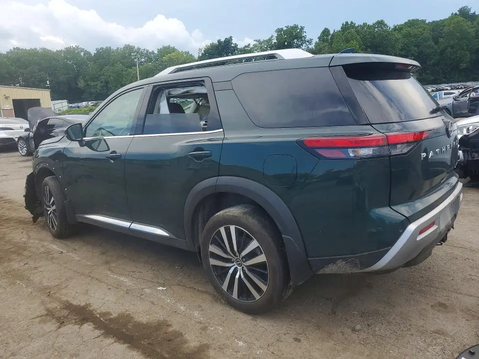 2024 NISSAN PATHFINDER PLATINUM  