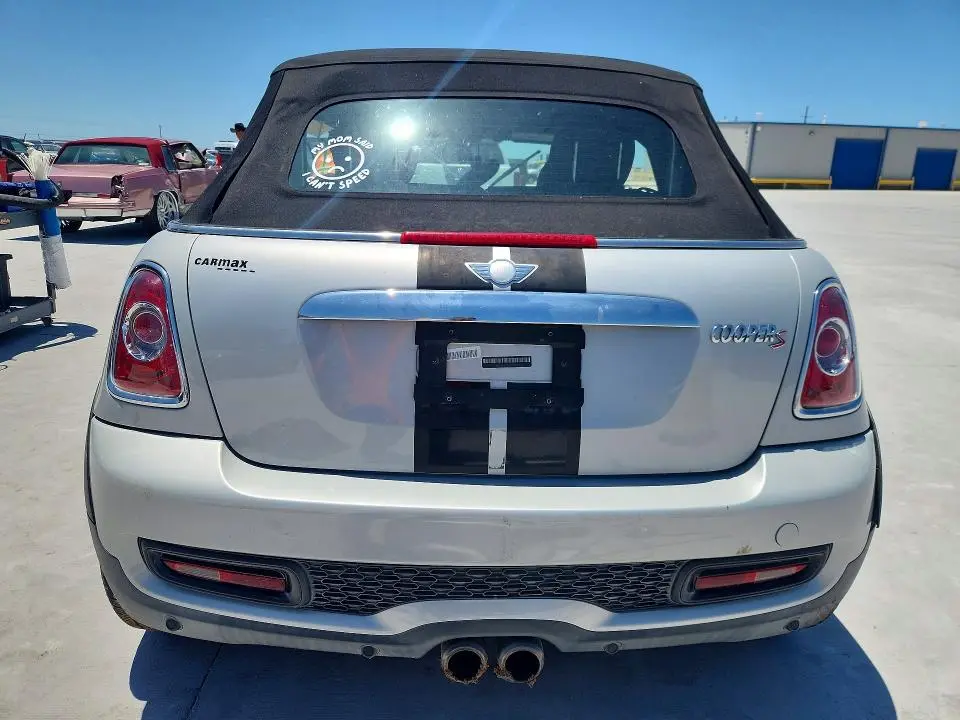 2014 MINI COOPER S  