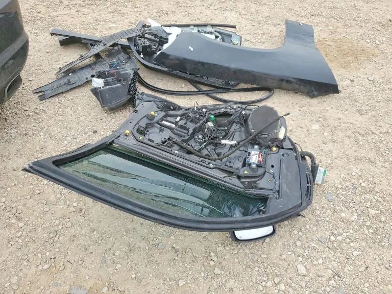 2013 DODGE CHARGER SXT  