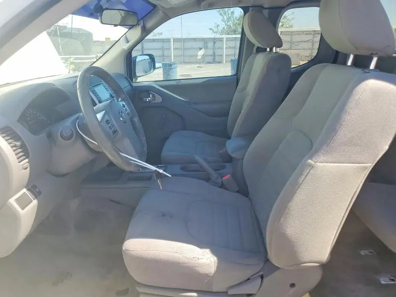 2017 NISSAN FRONTIER S  