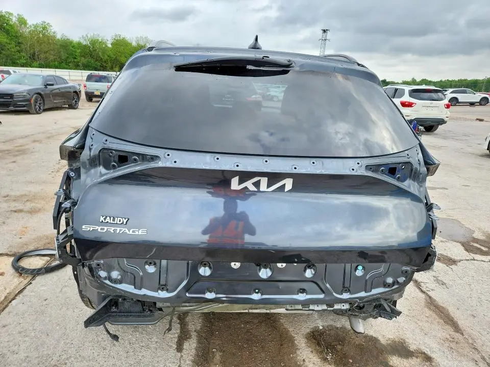 2023 KIA SPORTAGE SX  