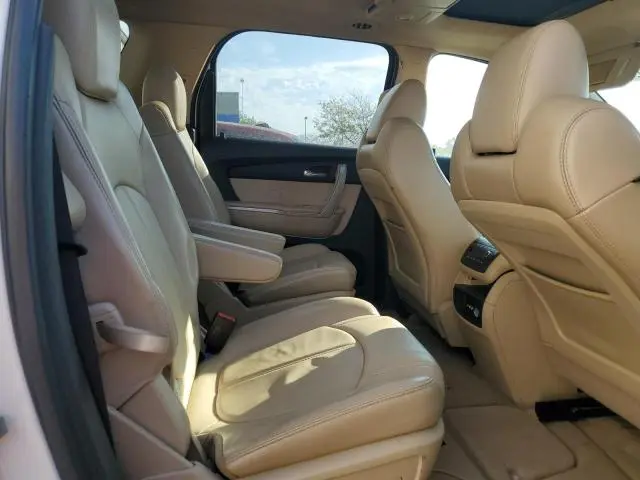 2010 GMC ACADIA SLT-2  