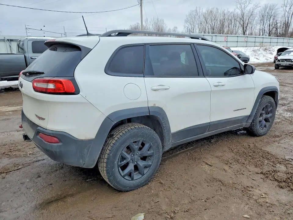 2016 JEEP CHEROKEE TRAILHAWK  