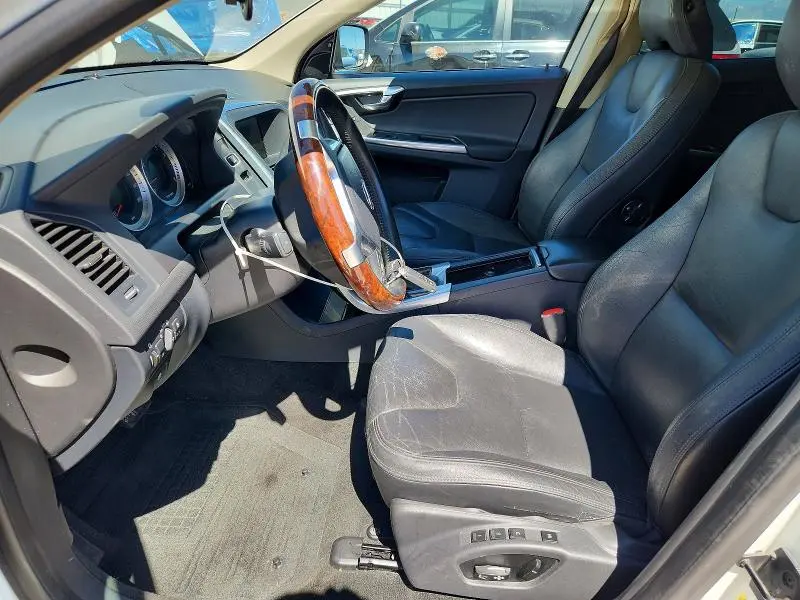 2013 VOLVO XC60 T6  