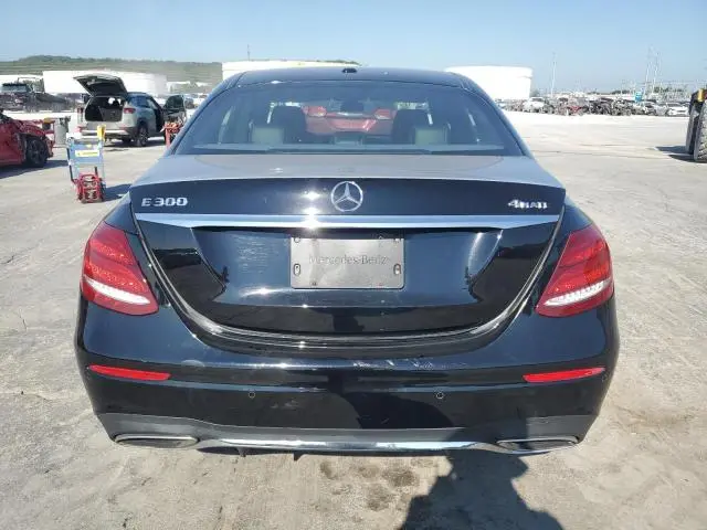 2017 MERCEDES-BENZ E 300 4MATIC  