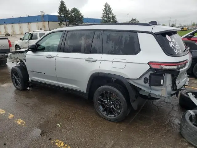 2024 JEEP GRAND CHEROKEE L LAREDO  