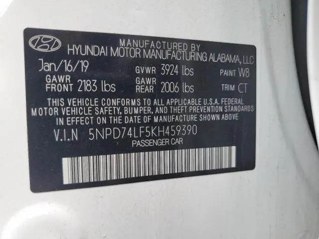 2019 HYUNDAI ELANTRA SE