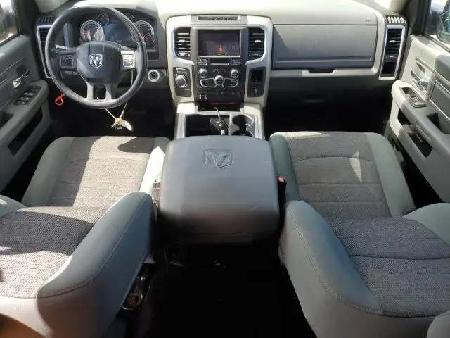 2015 RAM 1500 SLT  