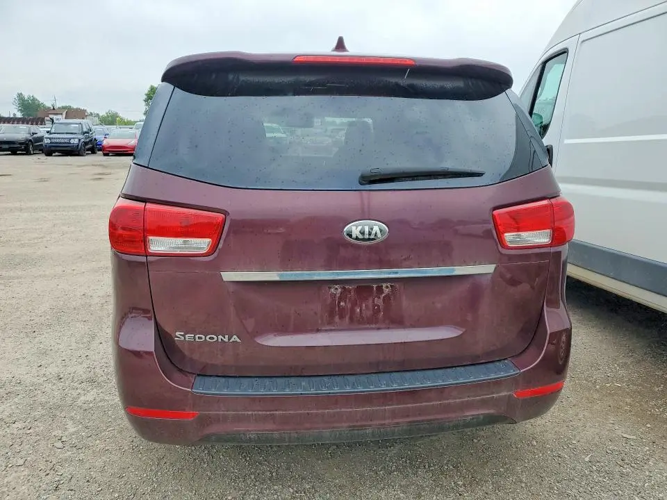 2016 KIA SEDONA L  