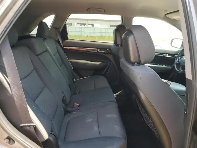 2012 KIA SORENTO BASE  