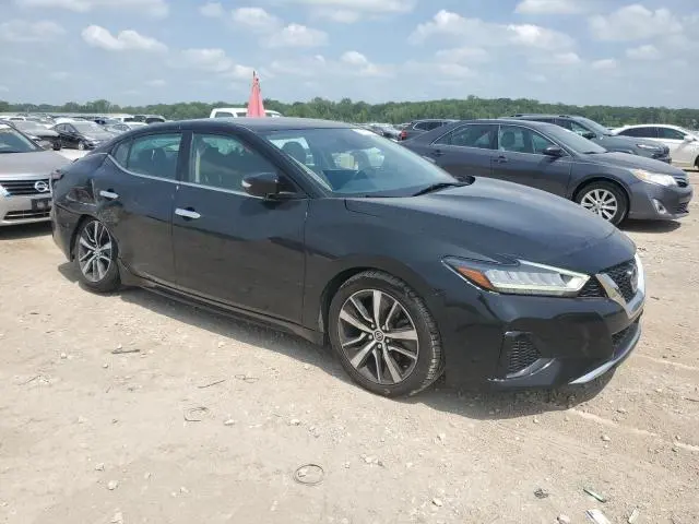 2022 NISSAN MAXIMA SV  